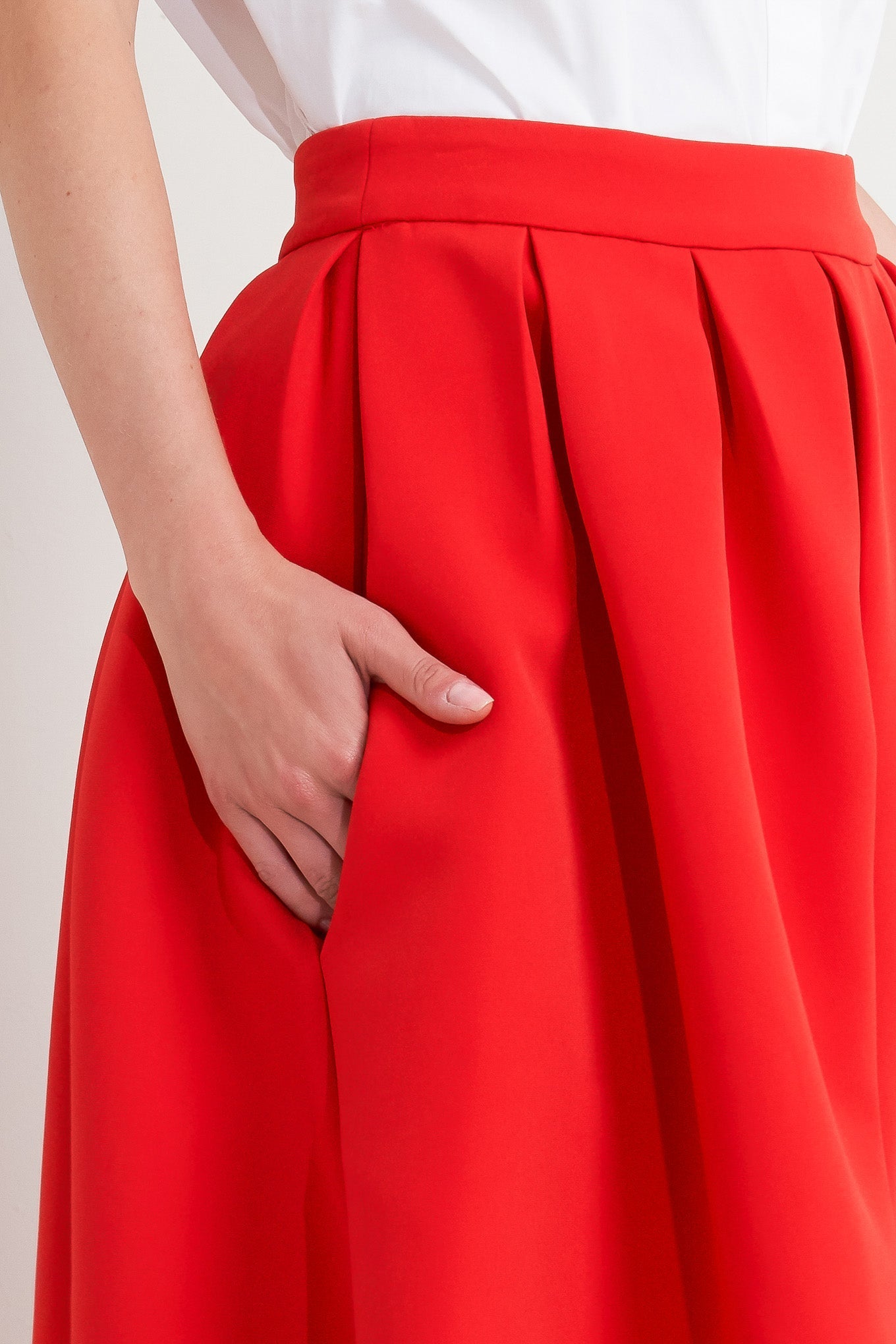 STRAWBERRY POP WOVEN FULL MIDI SKIRT Flying Tomato